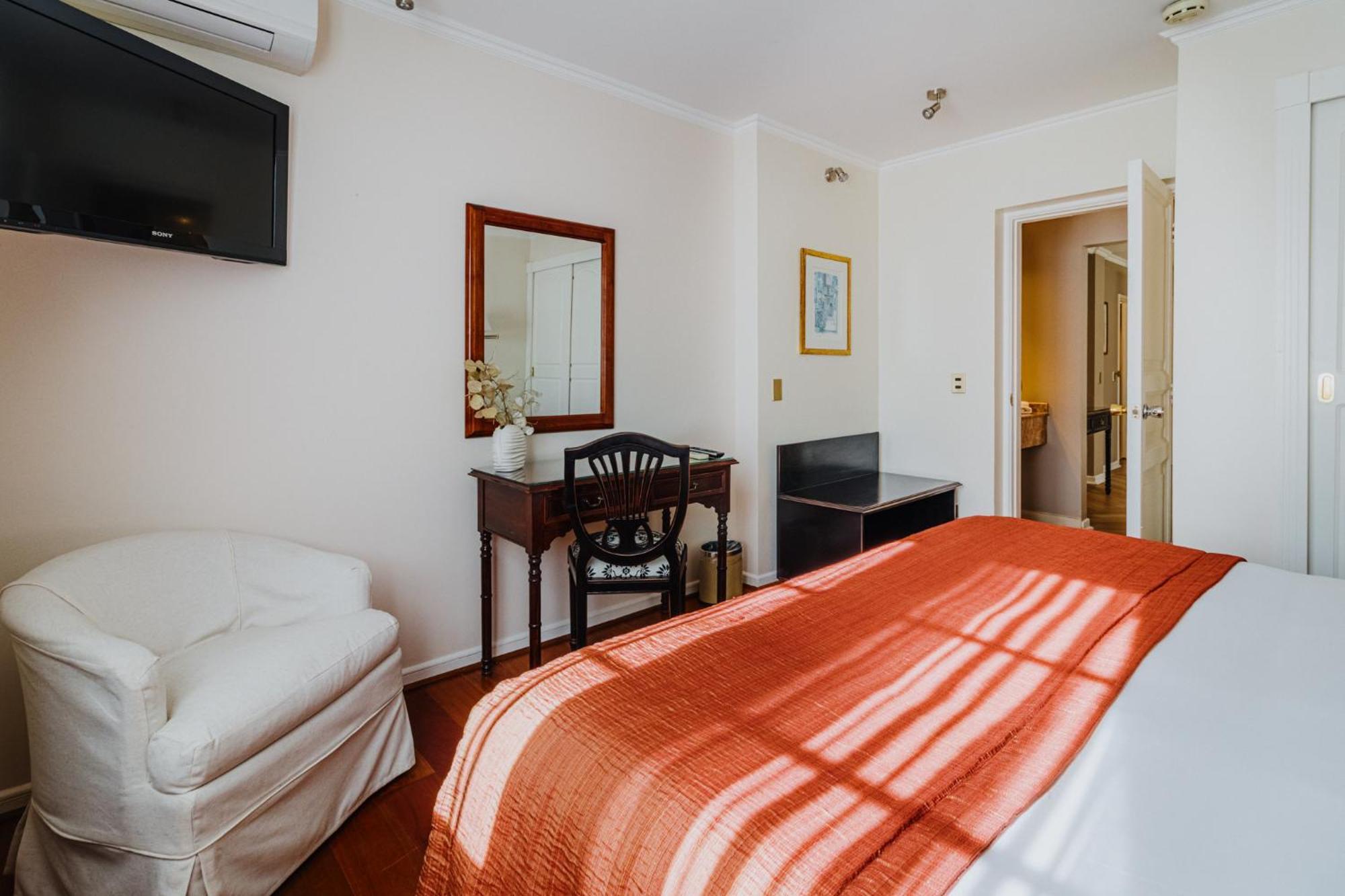 Orly Suites Сантьяго Екстер'єр фото